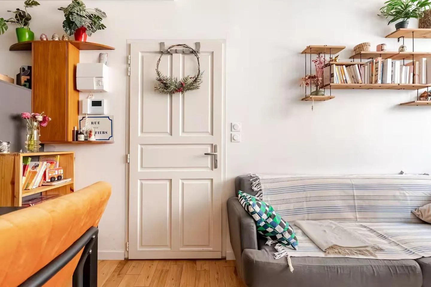 Logement De Charme Aux Carmes contacts
